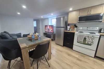 Image de Welcome to our cozy place near Rim Park, Universities and Uptown Waterloo!