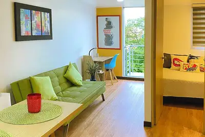 Image de Vibrant and colorful: energy and comfort for two