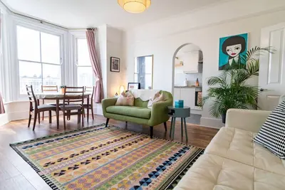 Image de Snug Sea View 2 Bed Apartment - Margate | Pass the Keys