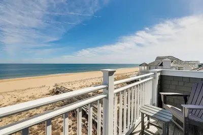 Image de Steps to Shore: Spacious Bethany Beach Retreat