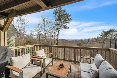 Image de 3br Paris Mtn Cabin with Fireplace & Scenic Views