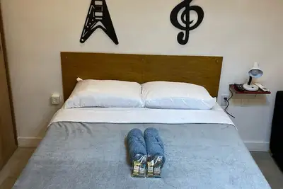 Image de Home In Rio - Cinelândia Ii (the most Rock N' Roll)