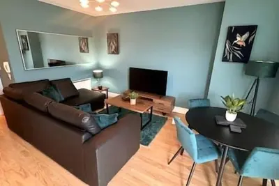 Image de Laing Apartments by Week2Week