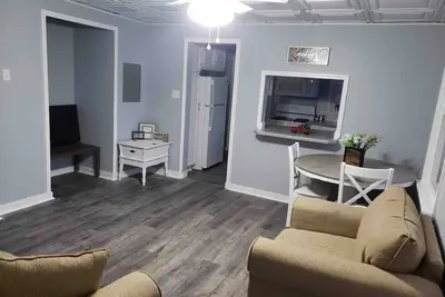 Image de Spacious 3 Bedroom Monthly