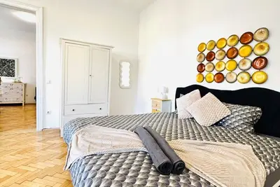Image de Affordable 1br&1lr Apt, 7- Min to Westbahnhof