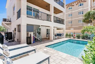 Image de Family Tides on Irb Brand New Construction