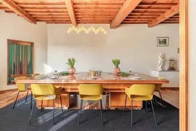 Image de Maison de vacances 'Busdraghi Luxury Apartment' avec terrasse privée, Wi-Fi et climatisation