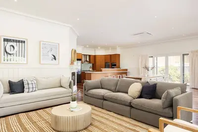 Image de Maori in Rye walk to the beach and shops in minutes