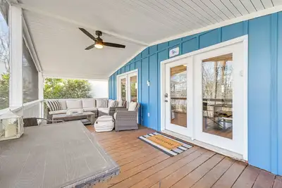 Image de Boat Dock & Slip: Waterfront Home on Lake Tillery!