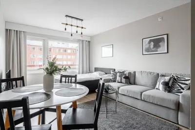 Image de 1br Apartment with Balcony next to Railway Station