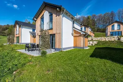Classic detached house (Tp 07) - Classic detached house