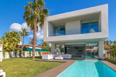 Image de Villa à Platja de Muro près de la plage