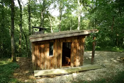 Image de Ecolodge à Sequoia avec terrasse