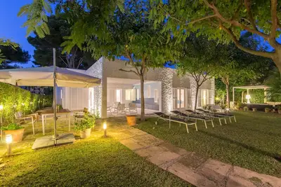 Image de Villa à Platja de Muro près de la plage