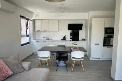 Image de Haut de villa de 85m2 indépendant