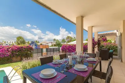 Image de Villa moderne à Barcares avec piscine