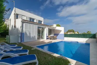 Image de Maison à Son Serra près de la plage