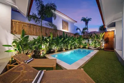 Image de New Modern & Tropical 3br Central Canggu Beach