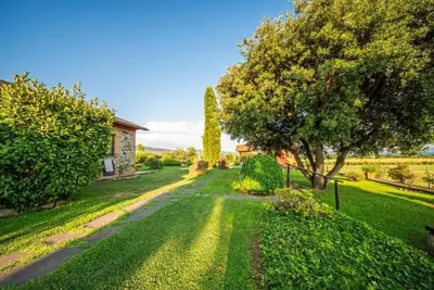 Image de Agriturismo L'Elce: Apartment with Lake View