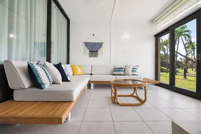 Oceanfront Condo | Scenic Golf Views | Steps to the Beach