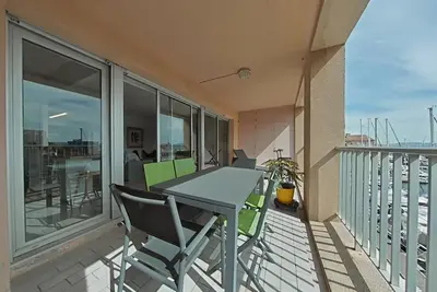 Image de Appartement T3 avec vue port, dernier étage à Hyères