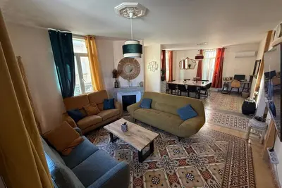Image de Grand F4 climatisé, terrasse, garage pour 8 personnes, centre-ville Amélie-les-Bains