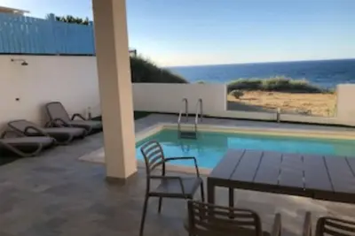 Image de Appartement tout neuf au rez-de-chaussée avec vue mer frontale à 20 ms de la mer