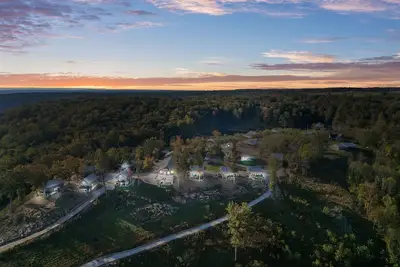 Image de The Grand Getaway at Paradise Pointe