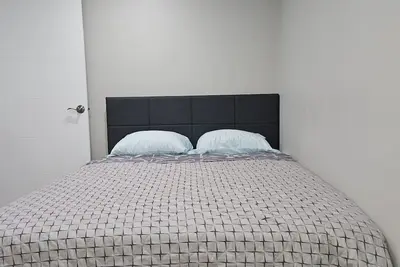 Image de Charming 2-bedroom basement in brilliant Winnipeg with WiFi, Ac