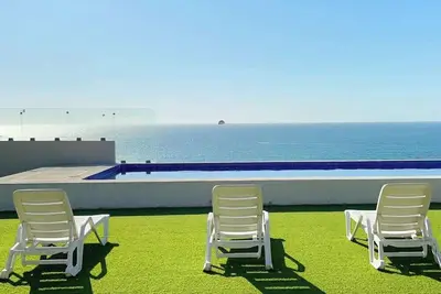 Image de Apartment 1 block from el malecon with ocean views