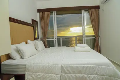 Image de Sea View Sunset Beach luxury Residences Colombo