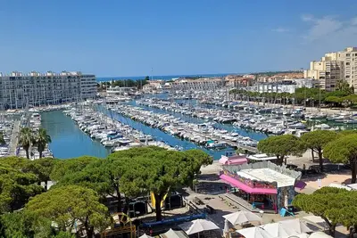 Image de Bel appartement T4, superbe vue port et mer, Carnon Plage.