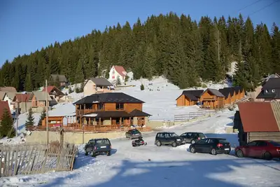 Image de Cozy Berane Stay in Ski Area with On-Site Restaurant - Standard Cottage