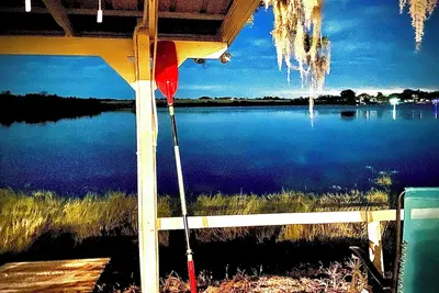 Image de Lakefront 3-bedroom house, Sleeps 12, in enchanting Lake Placid with WiFi, Ac