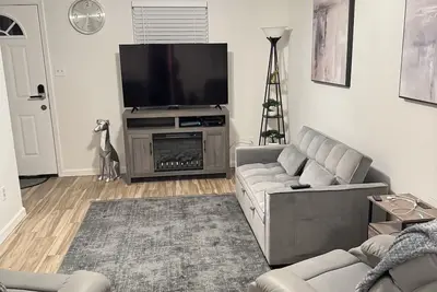 Image de Charming 2-bedroom house with WiFi and Ac in lovely Haltom City