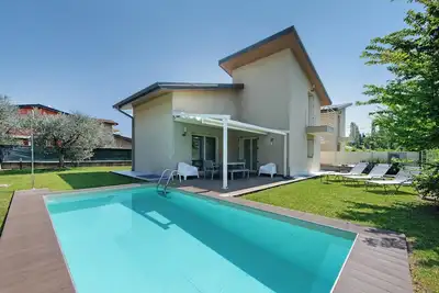 Image de Villa 'Le Golfette Ville Al Golf 2' avec piscine privée, terrasse privée et Wi-Fi
