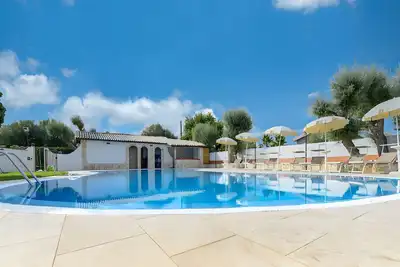 Image de Villa 'Parisi' avec piscine privée, Wi-Fi et climatisation