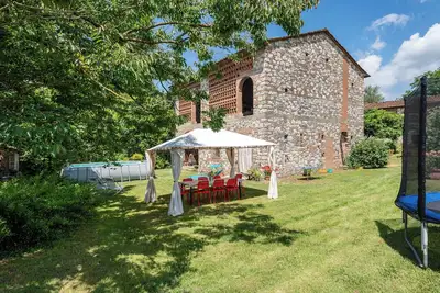 Image de Maison de vacances 'Bicchio' avec piscine privée, Wi-Fi et climatisation