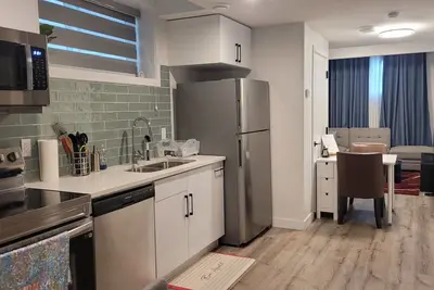 Image de Newly Built Private Basement Suite in Prescott