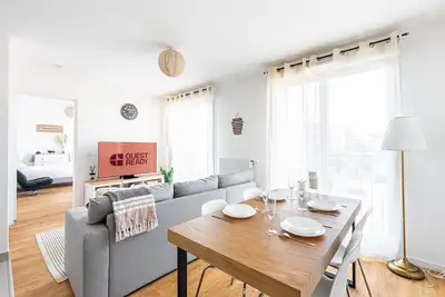 Image de GuestReady - Confort aux portes de Paris pour 2