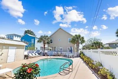 Image de Stay on 30a: A Shore Bett, Private Pool, Golf Cart, Bikes!