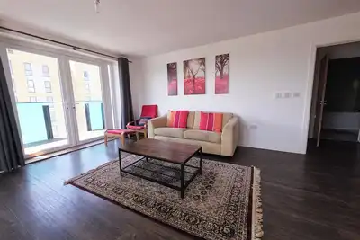 Image de Barking 2 Bed Apt with Parking & Good Travel Links