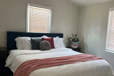 Image de Lovely 3-bedroom house in Richmond downtown