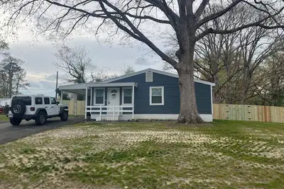 Image de Beautiful 3-bedroom house with WiFi, Ac