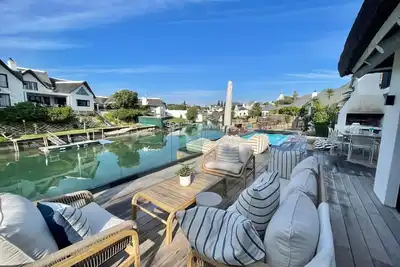 Image de Luxury 4-bedroom canal villa in Saint Francis Bay