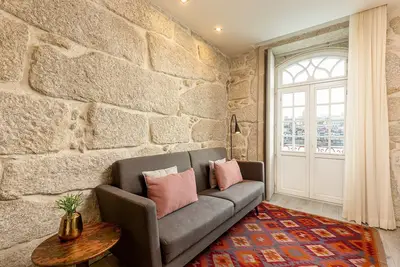 Image de Appartement élégant avec vue sur la rivière à Porto