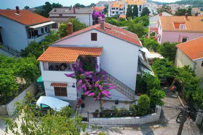 Image de Charming 2-bedroom apartment with WiFi, Ac in beautiful Mali Losinj