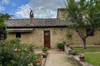 Image de Family-friendly Cottage on one floor in olive fields with Pool and garden