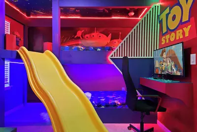 Image de Epic 5br Vacation Home Near Disney Universal Private Pool and Game Room