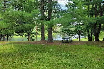 Image de OakHill a Peaceful Paradise! !